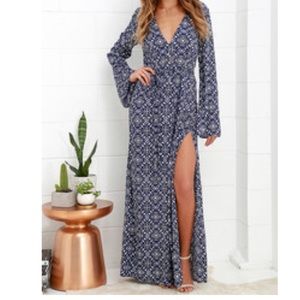 Lulu’s Mandala Blue Print Maxi Dress